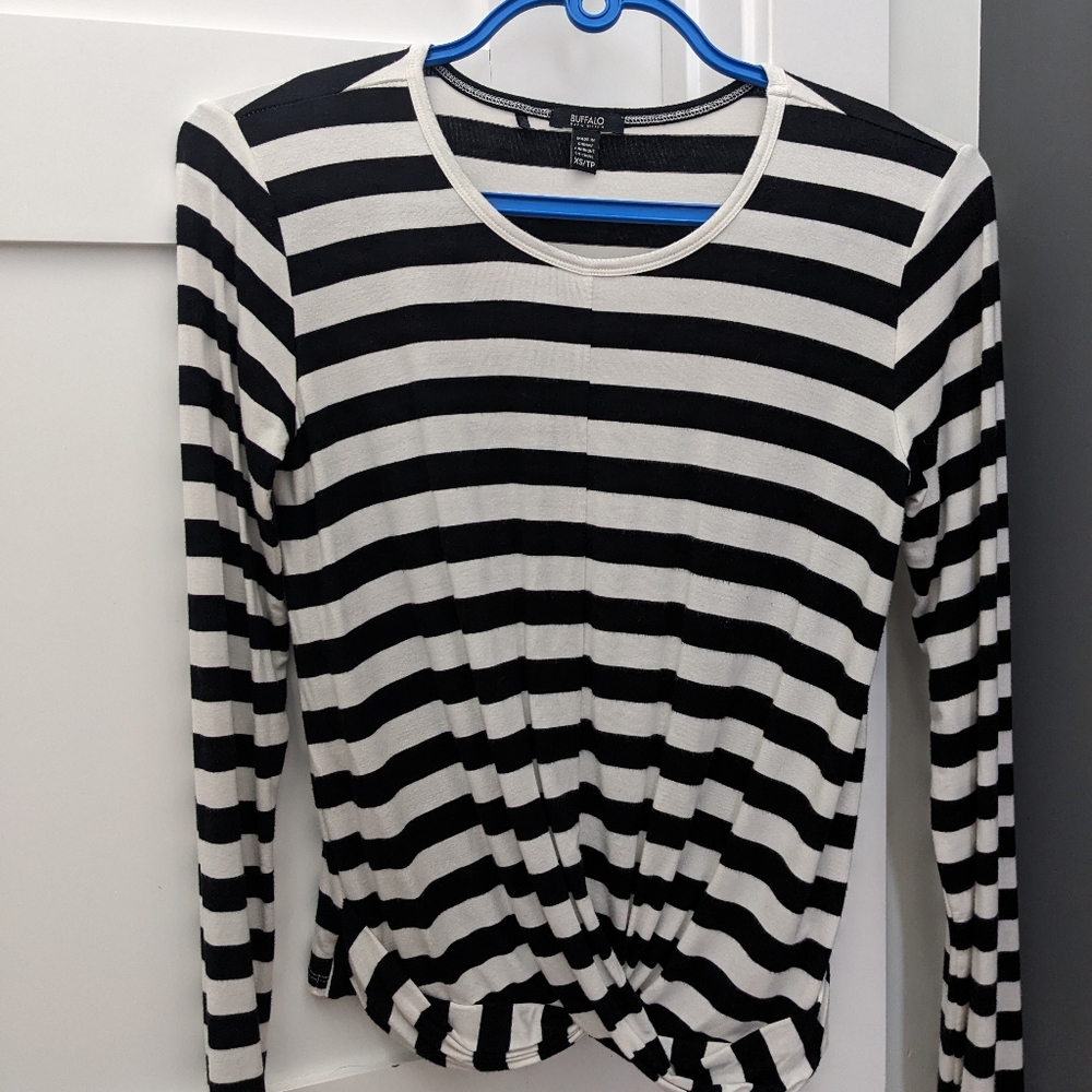 Buffalo (XS) Black White Striped shirt